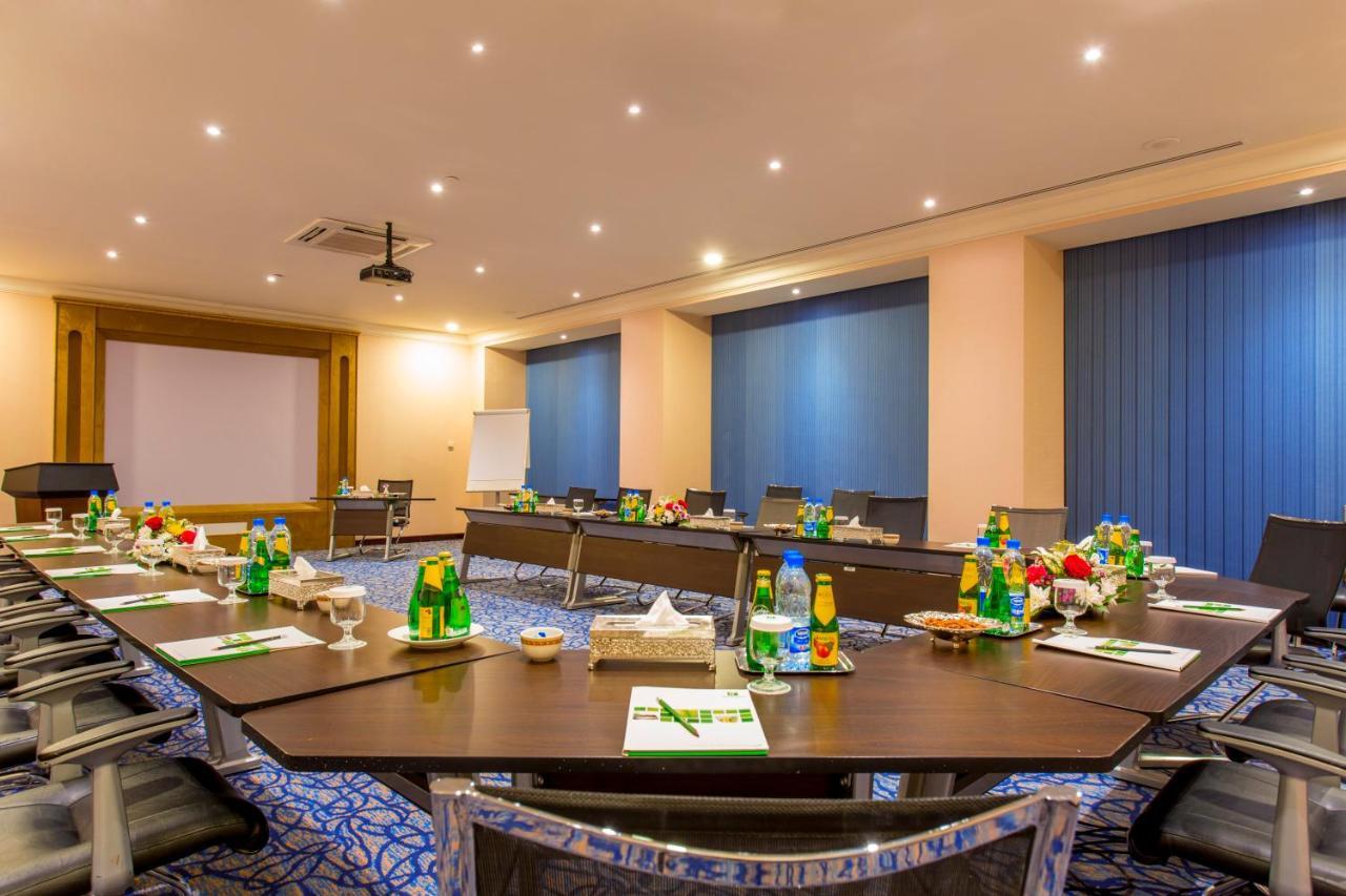 Holiday Inn Jeddah Al Salam, An Ihg Hotel Dış mekan fotoğraf